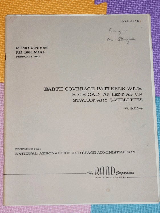 Earth Coverage Patterns With High-Gain Antennas On Stationary Satellites
