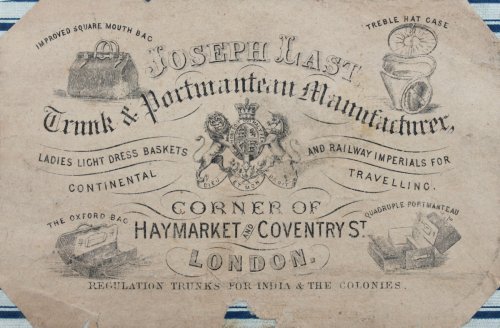 Trunk & Portmanteau Manufacturer.