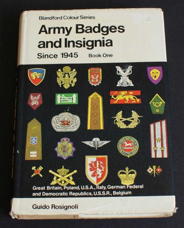 Army Badges and Insignia Since 1945 - Book One