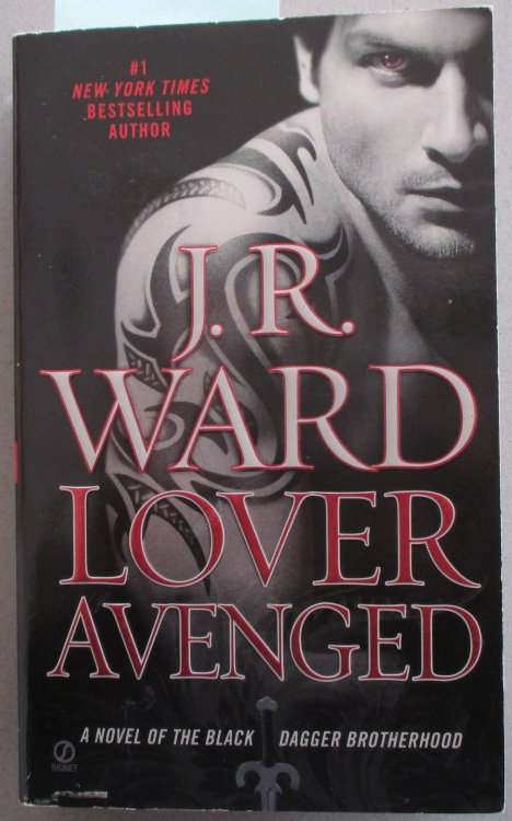 Lover Avenged (A Novel of the Black Dagger Brotherhood)