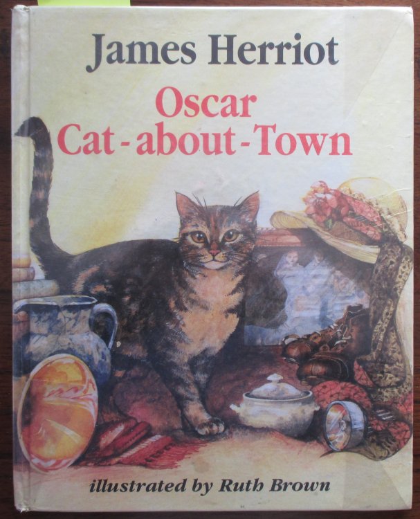 Oscar Cat-about-Town
