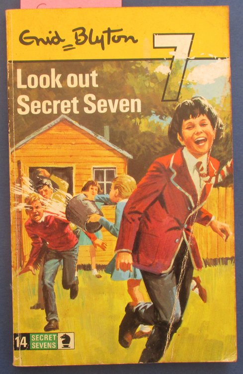 Look Out Secret Seven: The Secret Seven (#14)