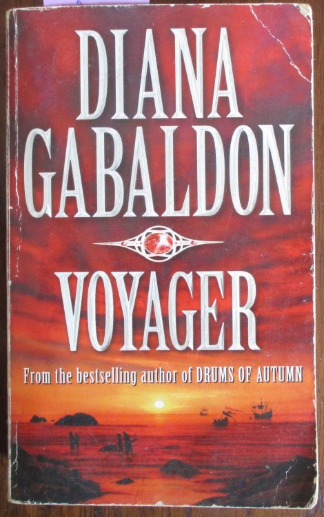 Voyager: Outlander (#3)
