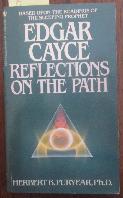 Reflections on the Path: Based on the Edgar Cayce Readings