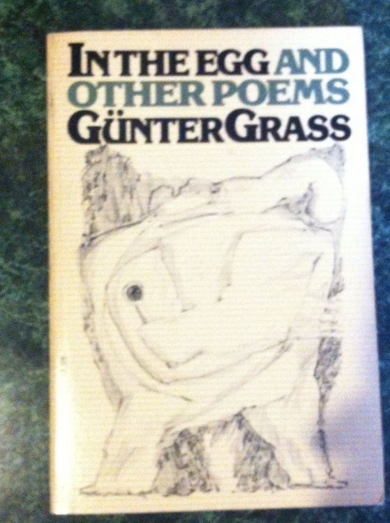 In the Egg and Other Poems (Helen and Kurt Wolff Books) (Harvest Book ; 352)