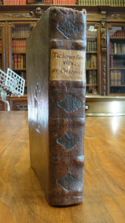 Tychonis Brahei, equitis dani, Astronomorum Coryphaei, Vita. Accessit Nicolai Copernici, Georgii Peurbachii, & Joannis Regiomontani, astronomorum celebrium, vita.
