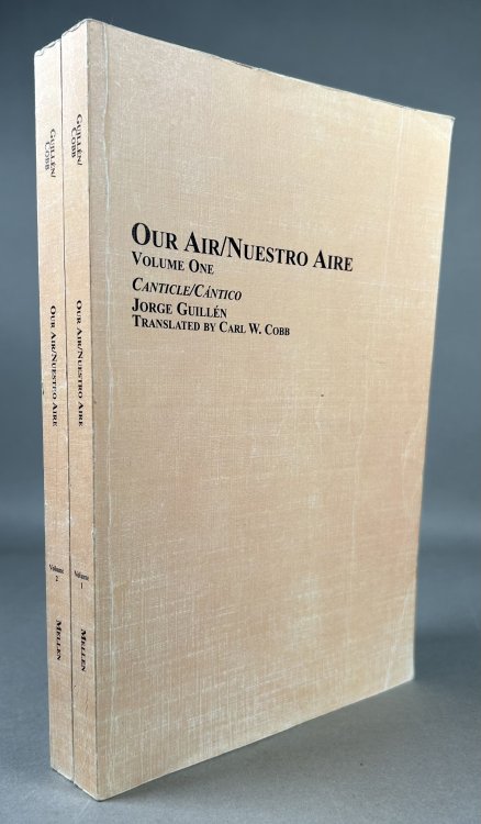 Our Air/ Nuestro Aire [Hispanic Literature Vol. 40]