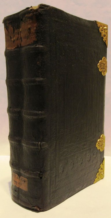 Dies Caniculares, Illustrissimi et Reverendissimi Praesulis, Dn. Simonis Maioli Episcopi Vulturariensis: Hoc est, Colloquia Physica Nova & admiranda, tum lectu iucunda & supra fidem recreabilia, tum cognitu insignia & penitus necessaria.