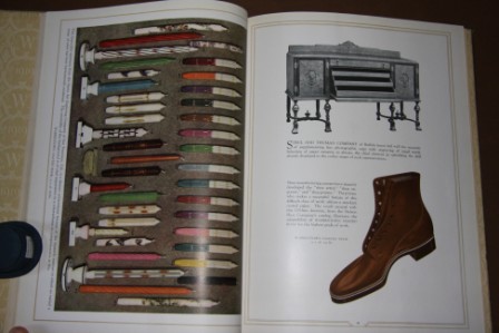 Warren's Paper Buyers Guide 1919. Practical Demonstration on Warren's Standard Printing Papers for All Patrons of Printing