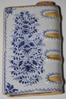 [Faux Book] Majolica Flask Shaped Like a Book
