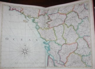 Atlas National et Gnral de la France, Divise en ses Quartre-Vingt-Trois Dpartemens et en cinz cens quarante-trois Districts, . .