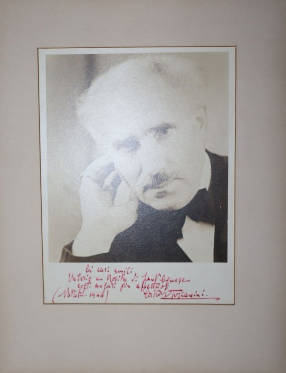 Inscribed Photograph of Arturo Toscanini, Christmas 1944