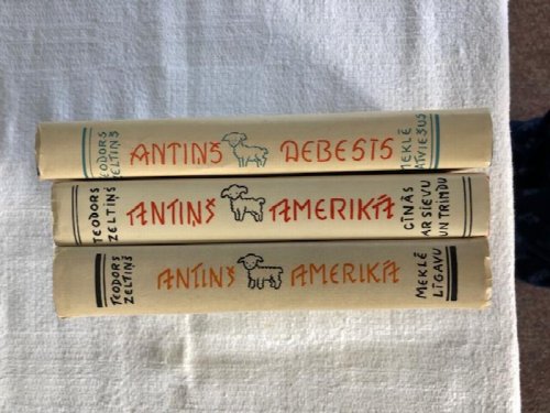 Antins 3 Books (Trilogija )