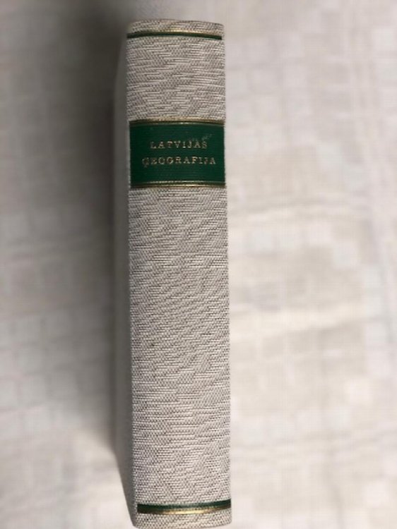 Latvijas Geografija Ar Fiziskas, Augu Un Dzivnieku, Politiskas, Iedzivotaju, Saimniecibas, Satiksmes Un Regionalas Geografijas Nodalam