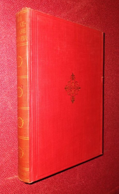 The SHAKESPEARE APOCRYPHA being a Collection of Fourteen Plays Which Have been Ascribed to Shakespeare