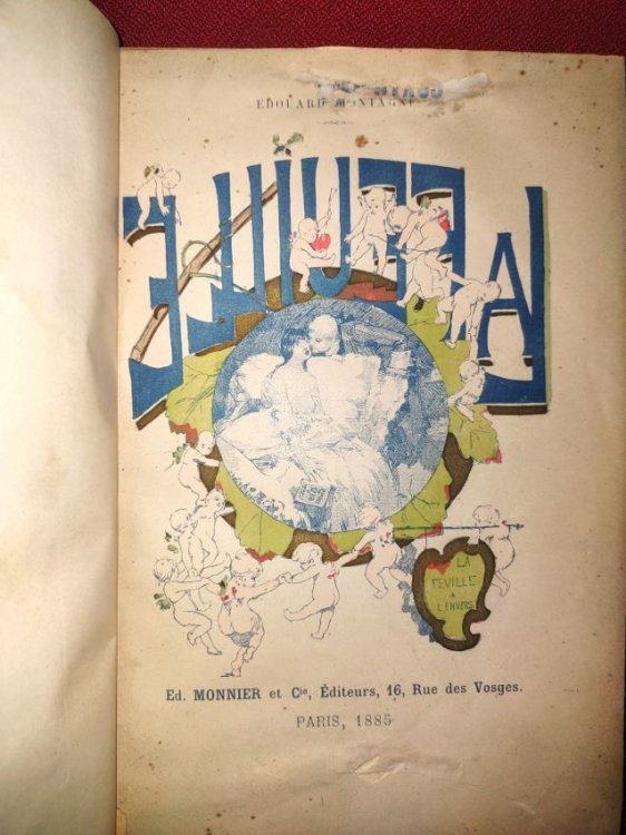 La Feuille a L'Envers