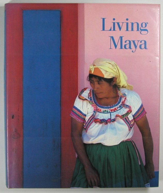 LIVING MAYA.
