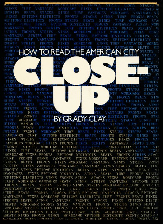 CLOSE-UP. How to Read the American City.