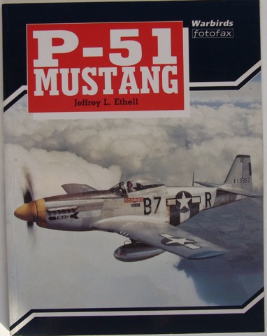 P-51 Mustang.Warbirds Fotofax.