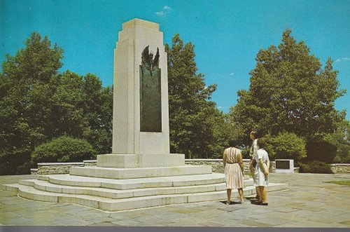 Wright Brothers Memorial, Dayton OH Photo Postcard circa 1960