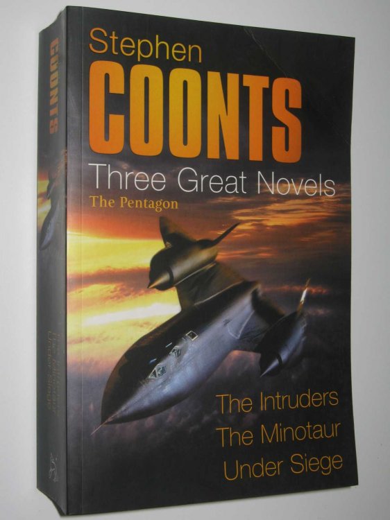 Three Great Novels : The Intruders + The Minotaur + Under Siege