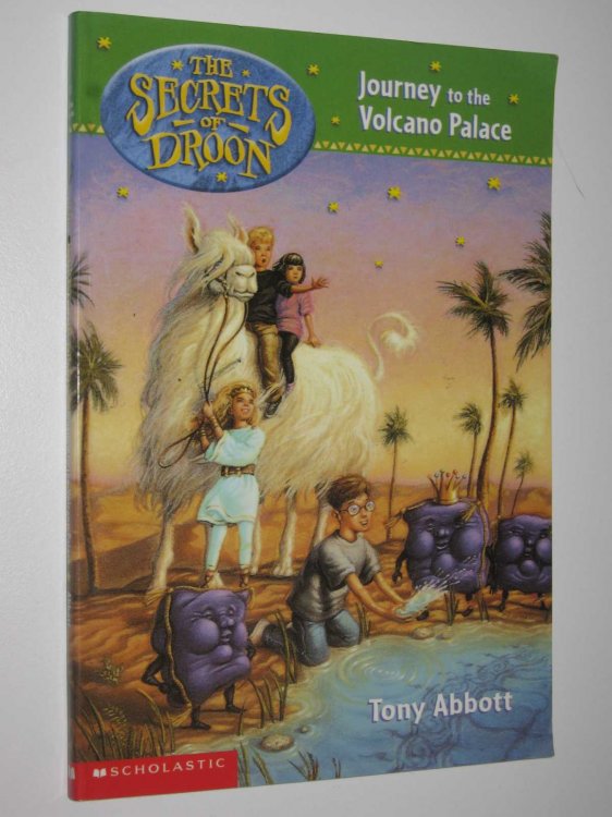 Journey to the Volcano Palace - Secrets of Droon Series #2