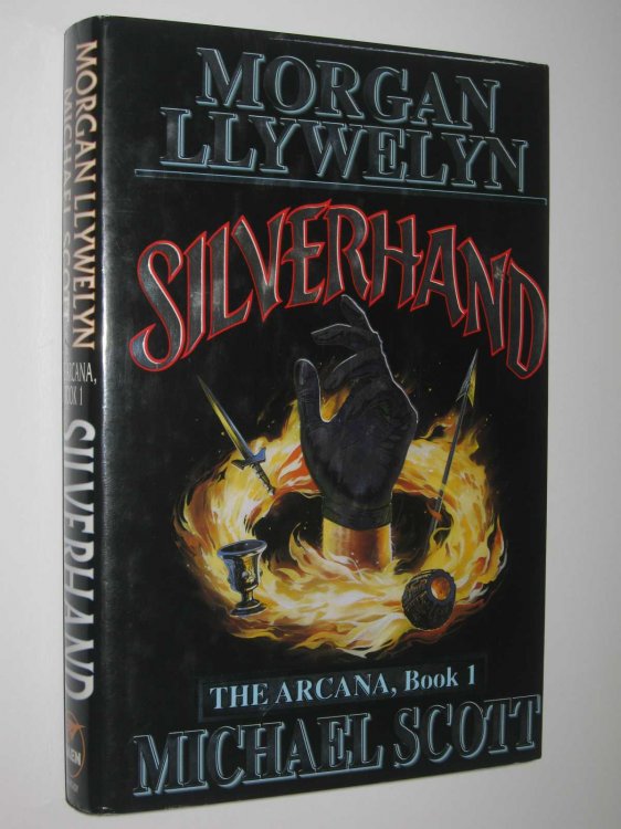 Silverhand - The Arcana Series #1