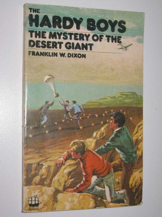 The Mystery Of The Desert Giant - Hardy Boys Series #40