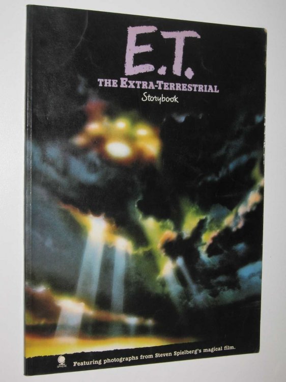E.T. the Extra-Terrestrial Storybook