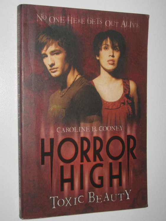 Toxic Beauty - Horror High Series #1