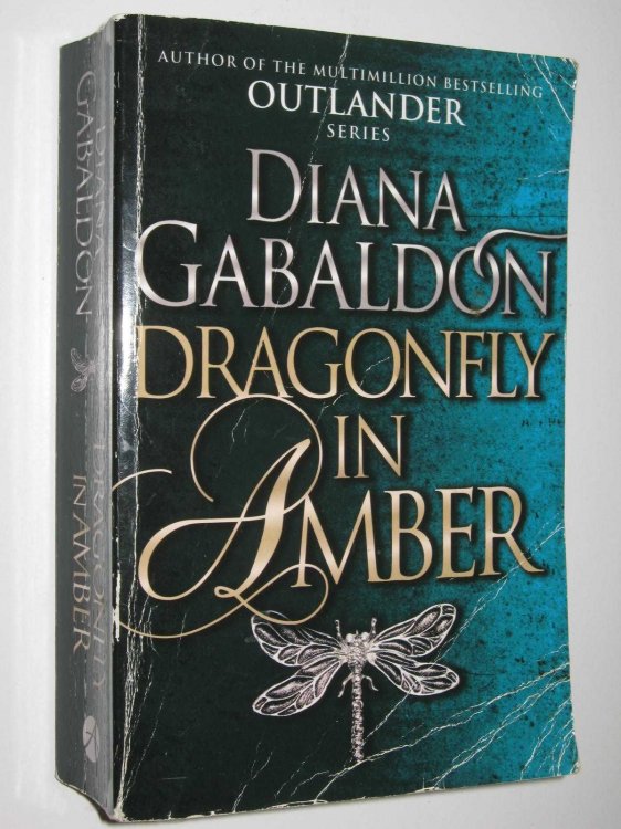 Dragonfly In Amber - Outlander Series #2
