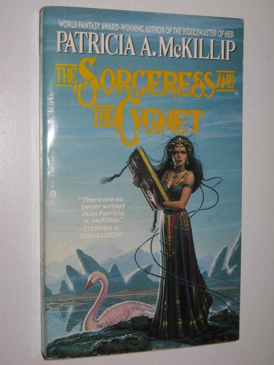 The Sorceress and the Cygnet - Cygnet Series #1