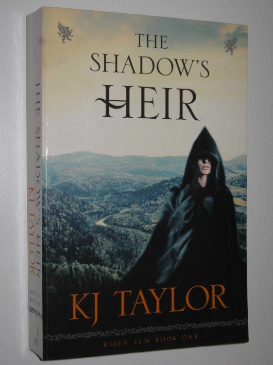 The Shadow's Heir - Risen Sun Series #1