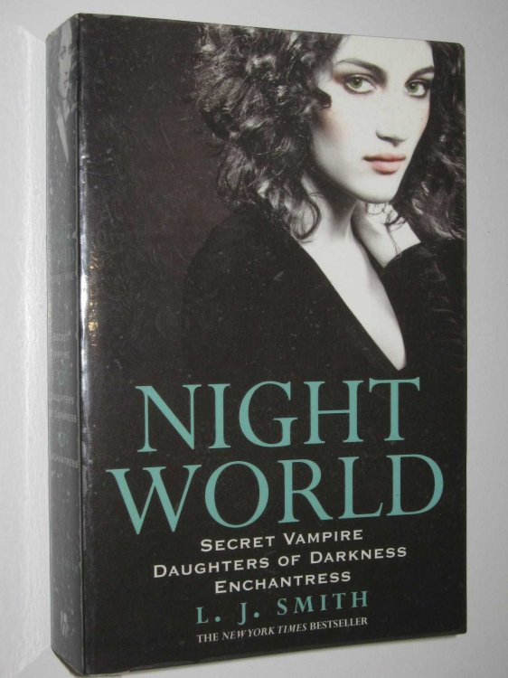 Night World Volume 1 : Secret Vampire + Daughters of Darkness + Enchantress