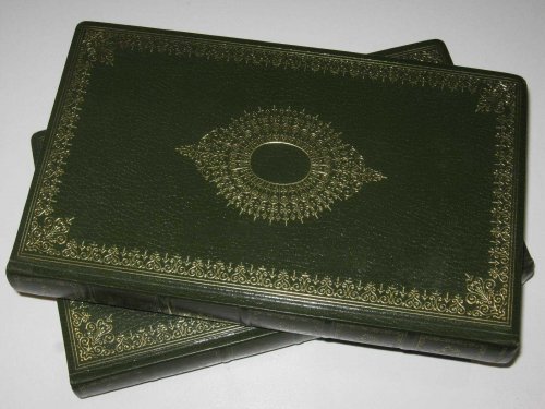 The Old Curiosity Shop: 2 Volumes