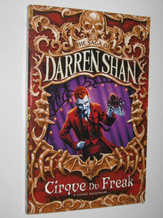 Cirque Du Freak - Saga of Darren Shan Series #1