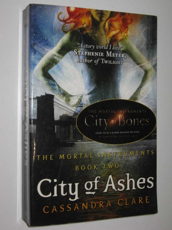 City of Ashes - Mortal Instruments Series #2