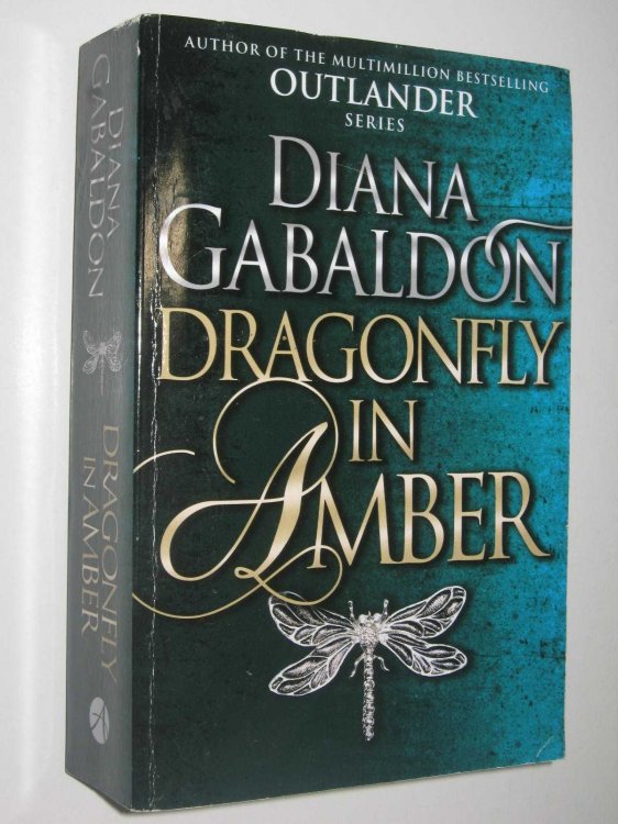 Dragonfly In Amber - Outlander Series #2
