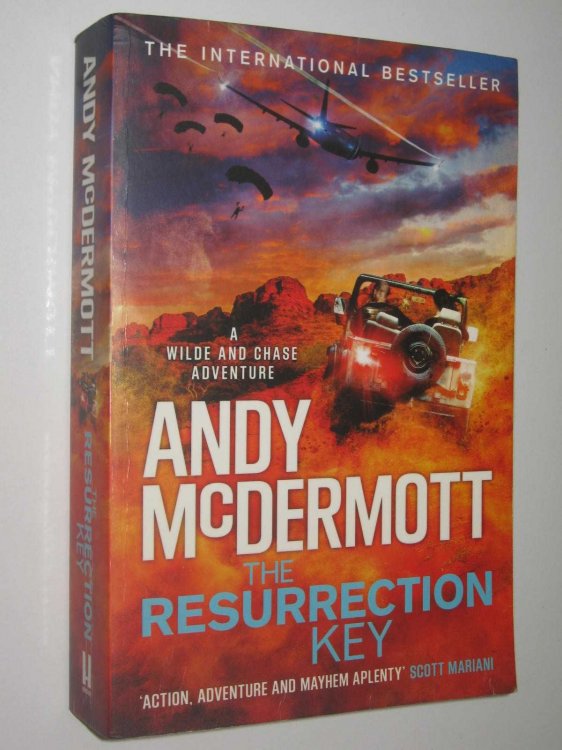 The Resurrection Key - Wilde/Chase Series #15