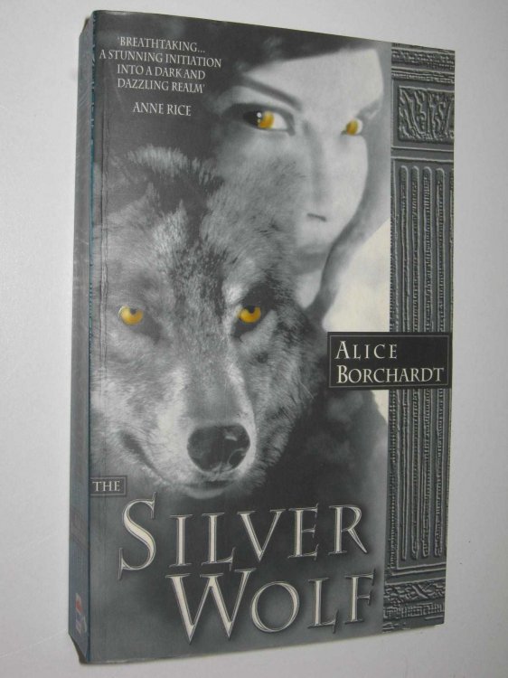 The Silver Wolf - Legends of the Wolves Series #1