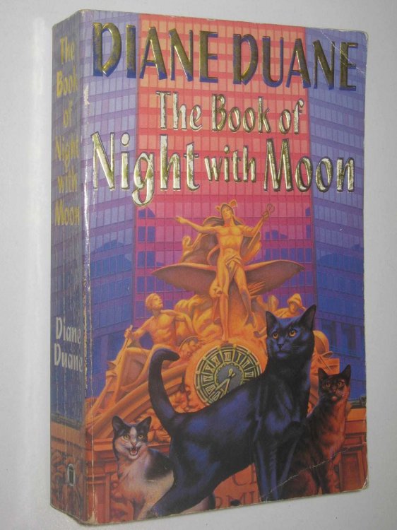 The Book of Night with Moon - Cat Wizards Series #1
