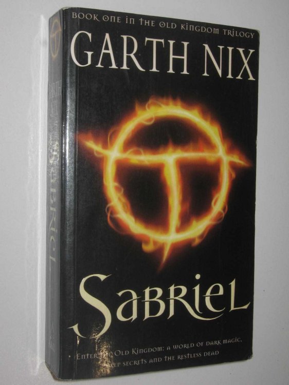 Sabriel - Old Kingdom Series #1