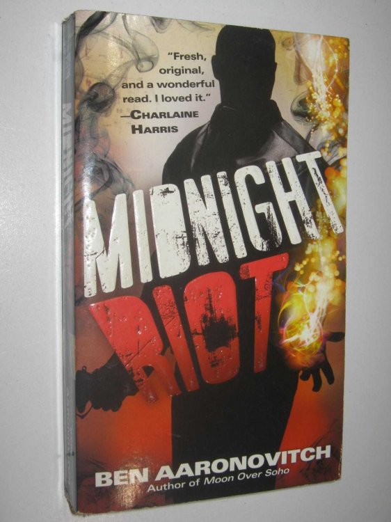 Midnight Riot - Rivers of London Series #1