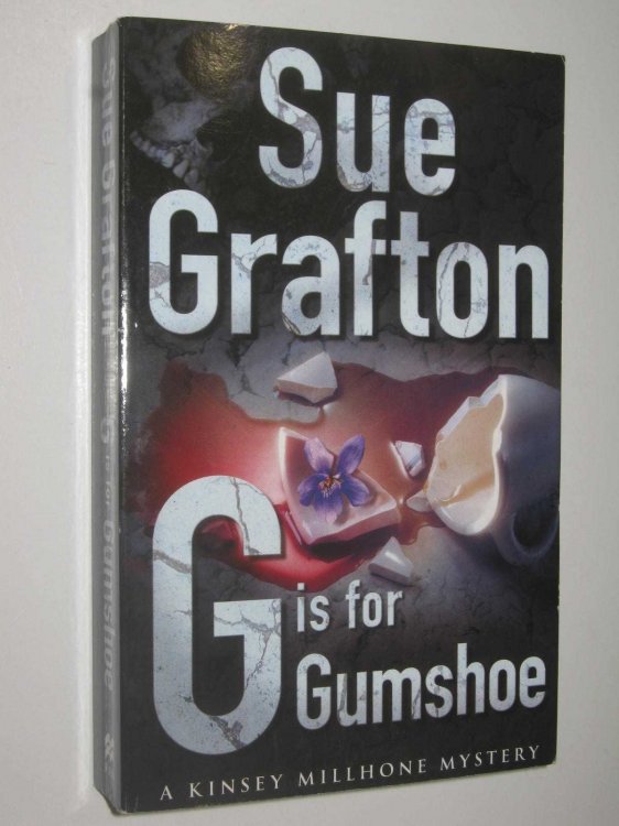 G Is for Gumshoe - Kinsey Millhone Mystery #7