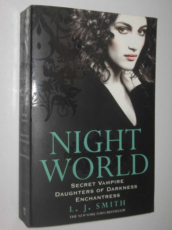 Night World Volume 1 : Secret Vampire + Daughters of Darkness + Enchantress