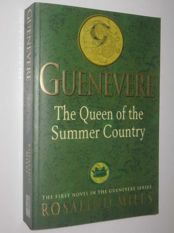 The Queen of the Summer Country - Guenevere Series #1