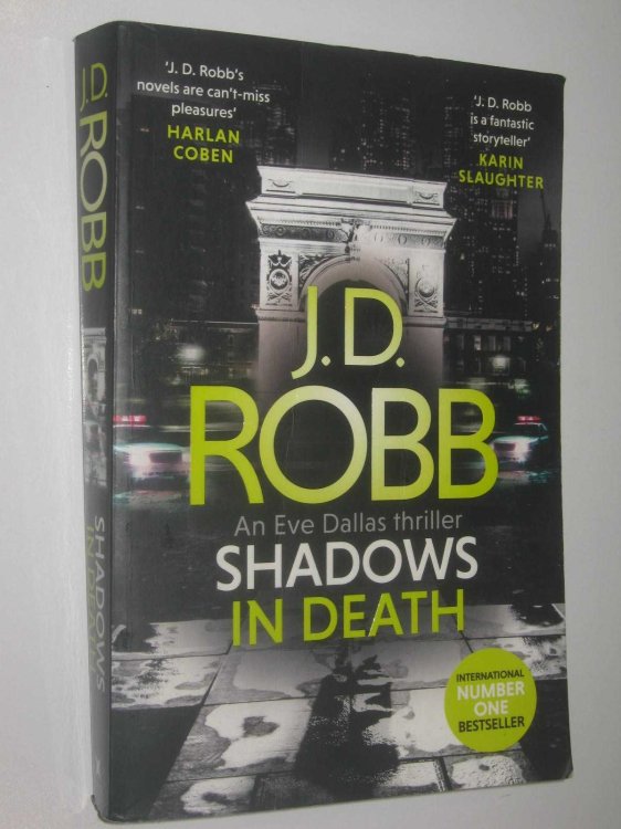 Shadows In Death - In Death Series #15