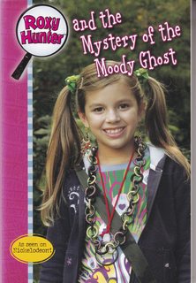 Roxy Hunter and the Mystery of the Moody Ghost