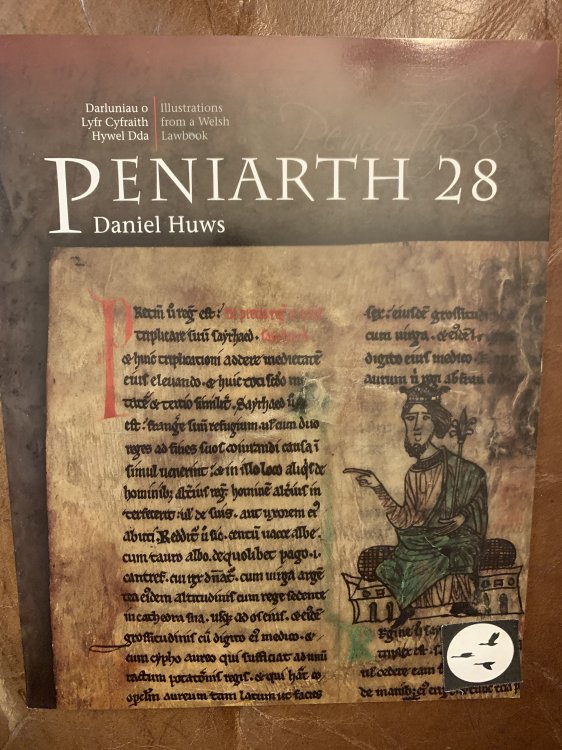 Peniarth 28 Darluniau o Lyfr Cyfraith Hywel Dda Illustrations from a Welsh Lawbook