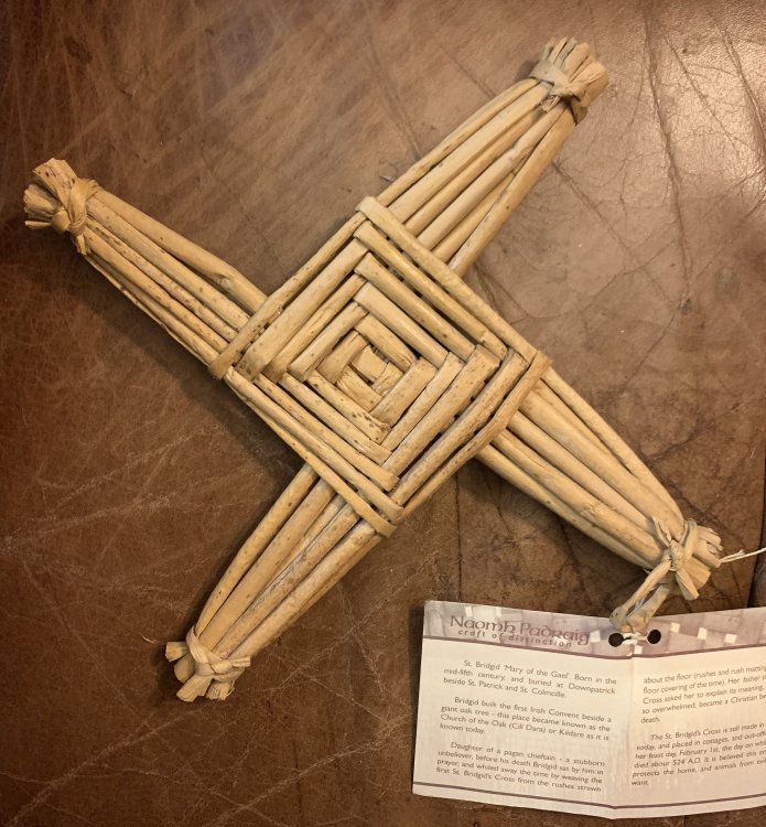 St. Brigid's Cross (Cros Naomh Bhride)